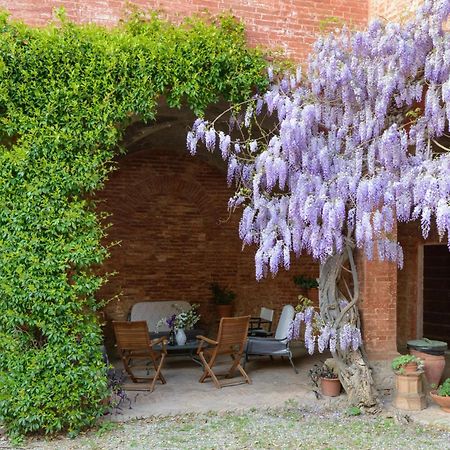 Vila Al Glicine Di Sant'Abondio Siena Exteriér fotografie